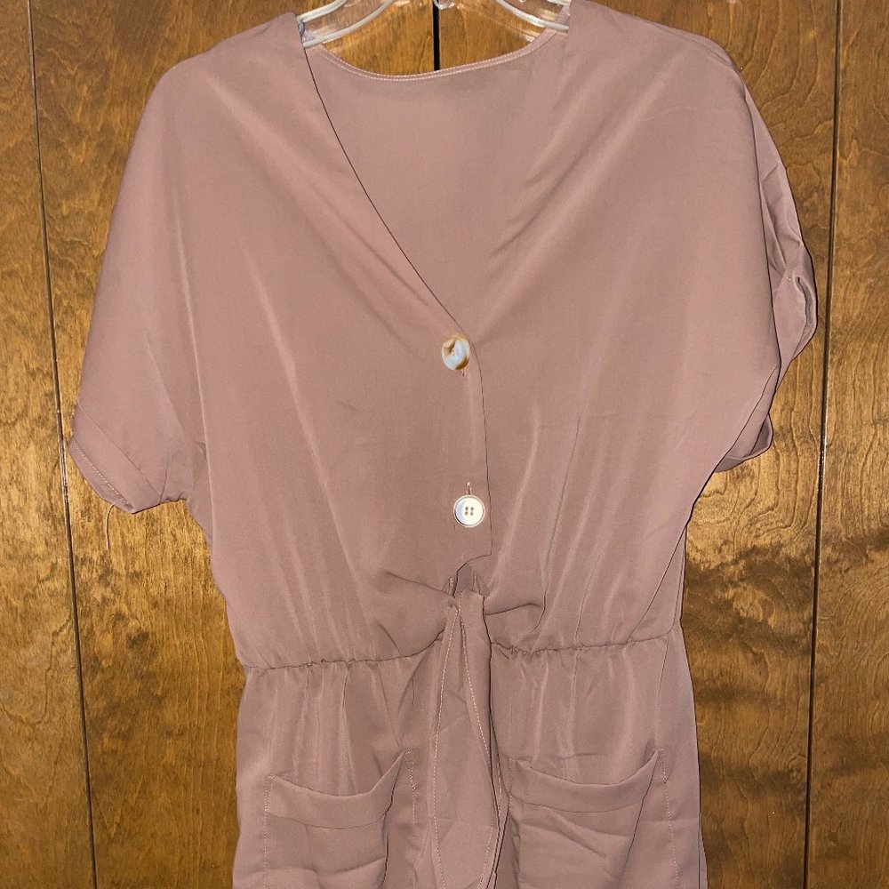 Ivay Womens V Neck Button Rompers Knot Tie Short Sleeve Sexy Loose Playsuit Jump